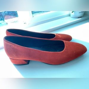 Vagabond Heeled Ballet Flat